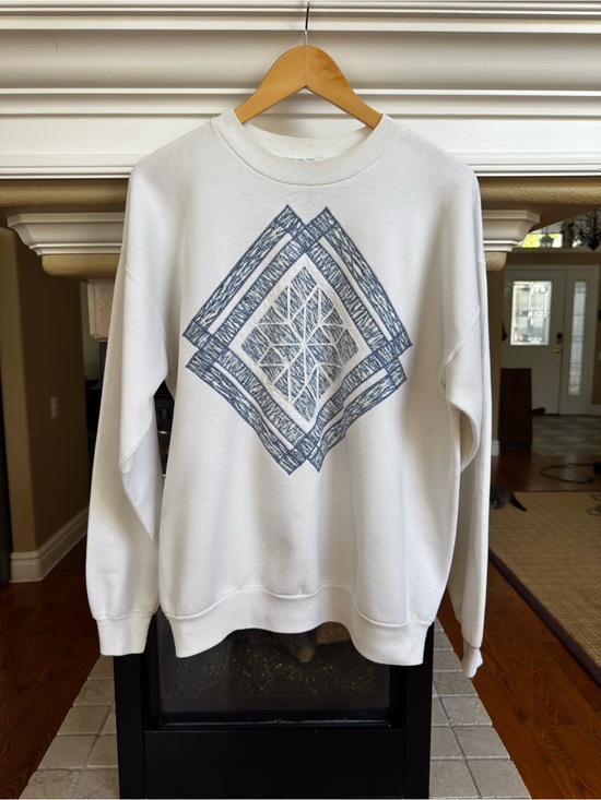 Hanes Sweaters - Vintage Quilted Country Cottage Crewneck Sweatshirt Size L